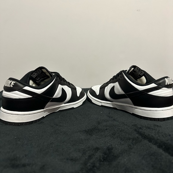 AUTHENTIC—Lightly used PANDA’S Womens Dunk Low “Black White” - Picture 2 of 5